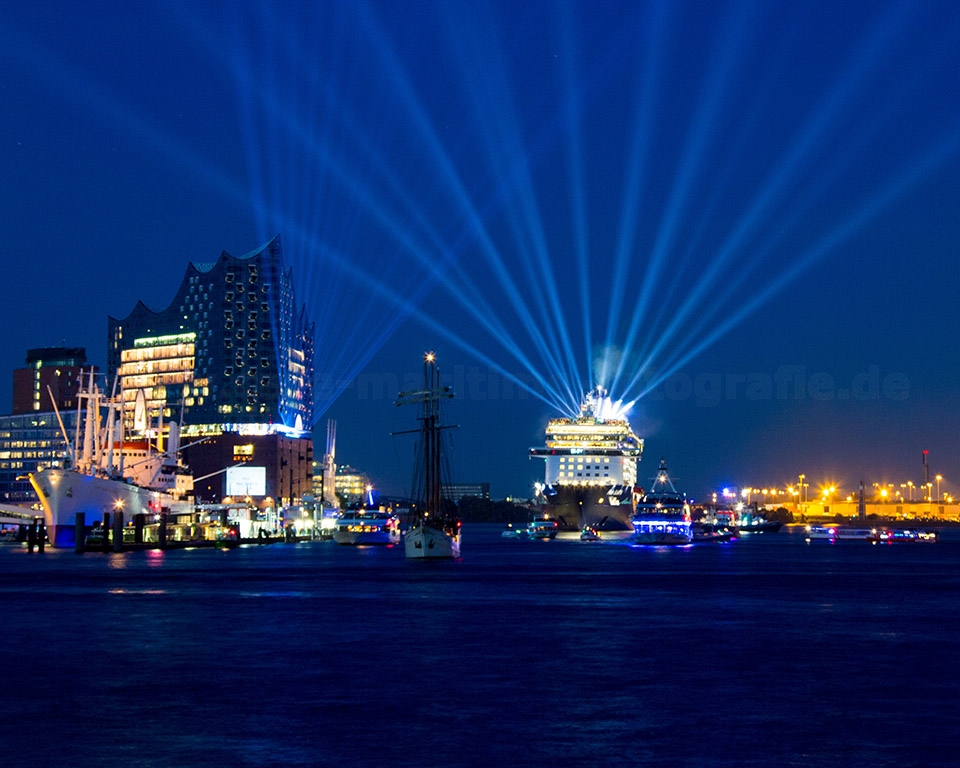 Taufe Mein Schiff 6 Cafe Carsten Feldhusen